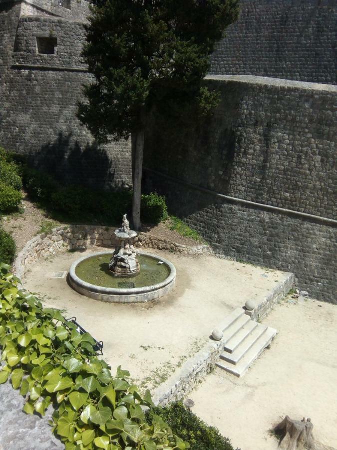 Center Old Town Apartment *